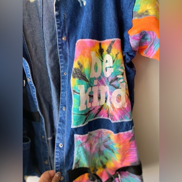 Upcycled Denim & Co. 3X Denim Patchwork Jacket | Tie Dye|"Be Kind" Statement Art - Picture 10 of 13